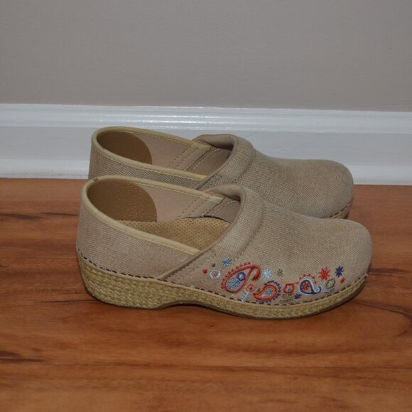 Dansko Vegan Jute Pro Linen Embroidered Clogs Size 39 Natural Burlap Sz 8.5-9 - Picture 3 of 9